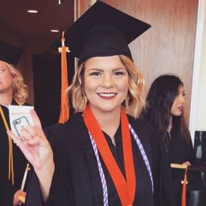 Meet your Posher, Amanda